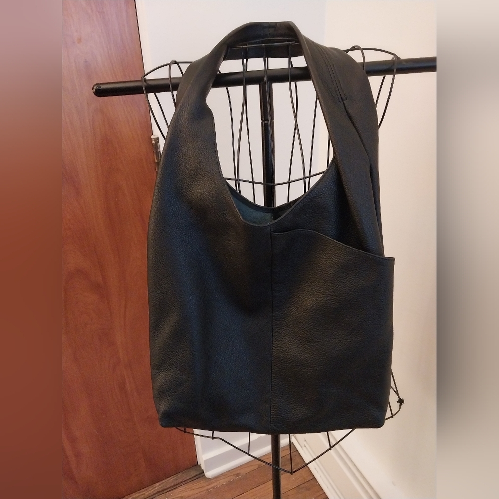 Komalc NWOT Genuine Black Leather  Bag Excellent Condition